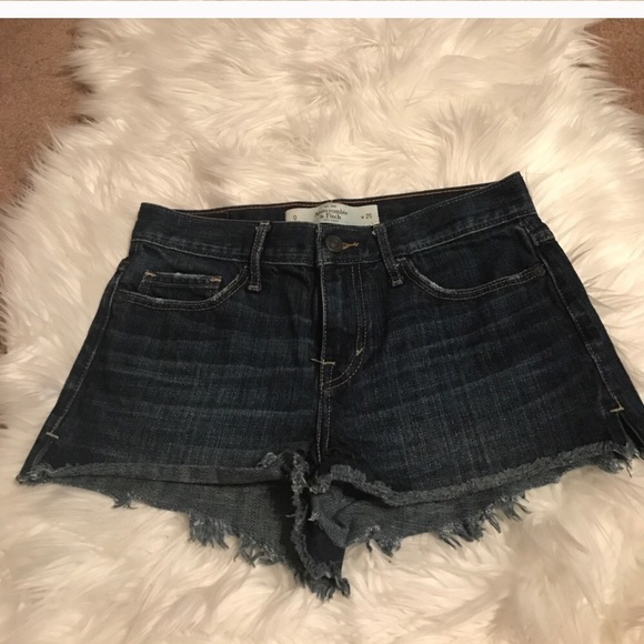 SOLD! High Waisted Abercrombie & Fitch Shorts - Picture 2 of 3
